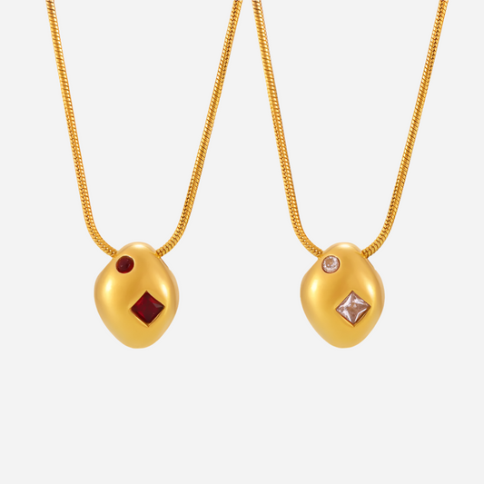 Collar con colgante de circonita cúbica con irregularidades geométricas