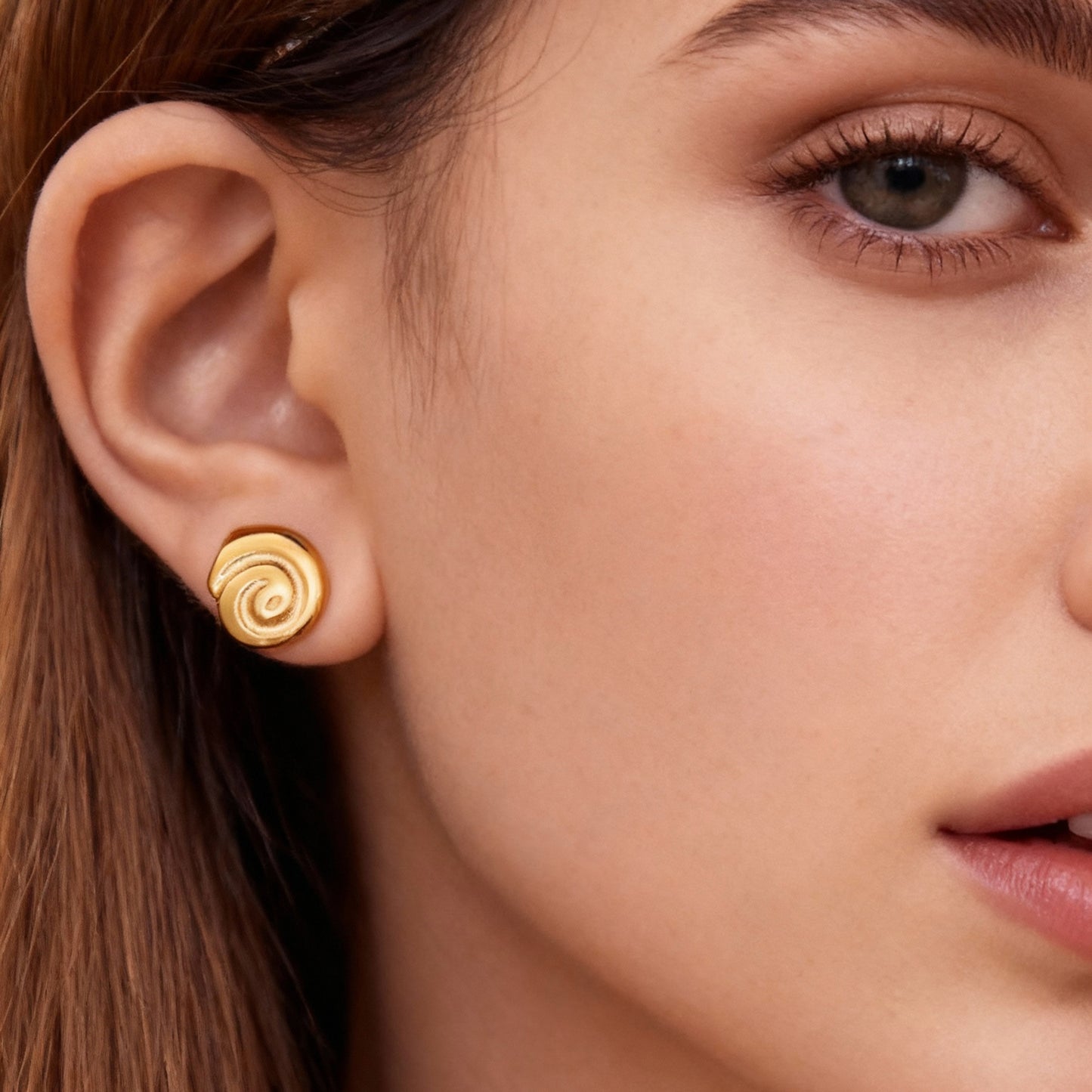 Pendientes de acero inoxidable Be Still