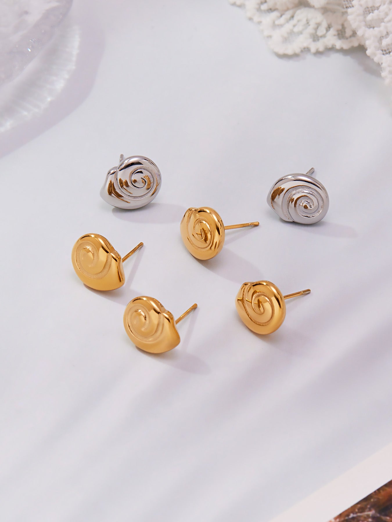 Pendientes de acero inoxidable Be Still