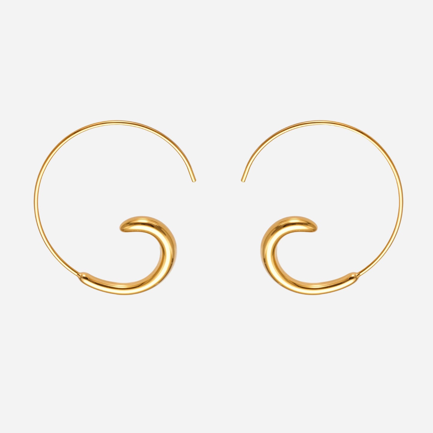 Pendientes minimalistas en forma de C de acero inoxidable con baño PVD
