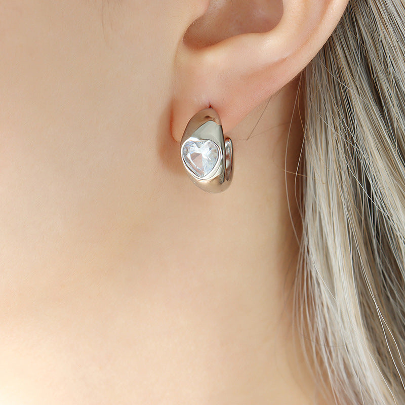 Pendientes de acero inoxidable con forma de corazón verde y blanco
