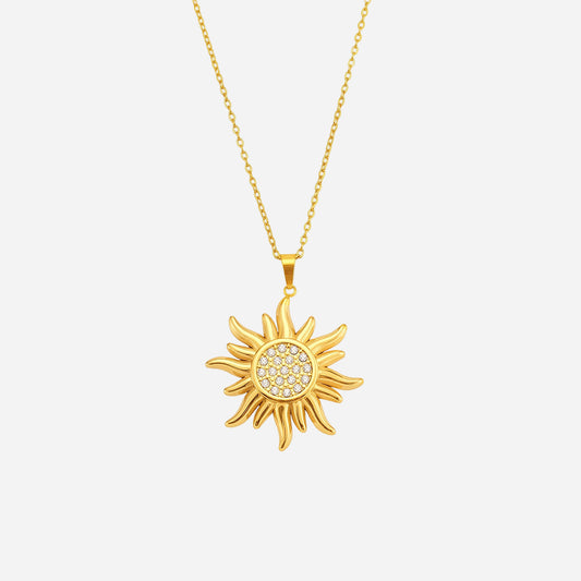 Collar con colgante de sol de circonita 5A superbrillante