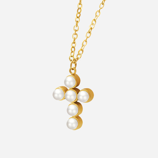 Collar con colgante de cruz de perla: elegante joyería de fe resistente al agua