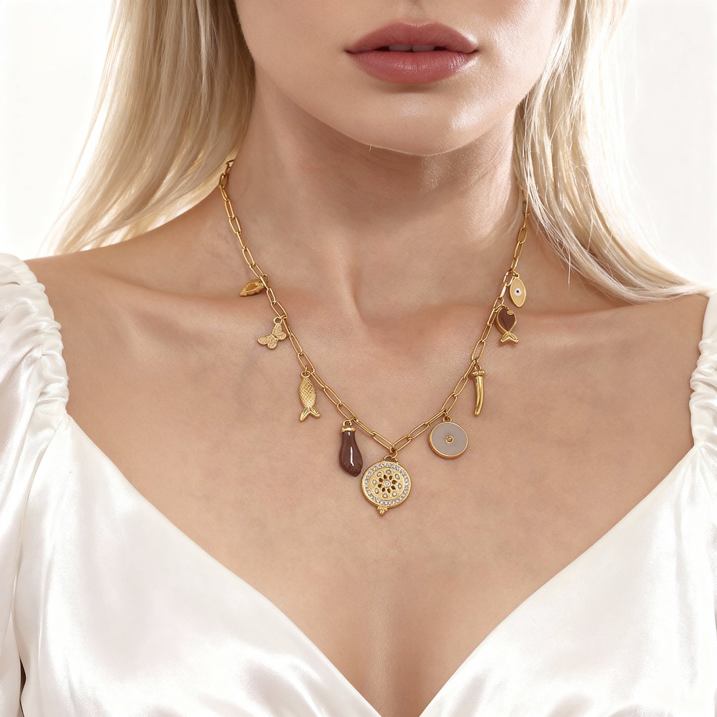 Collares con accesorios multicolor y cadena en forma de O con circonitas circulares