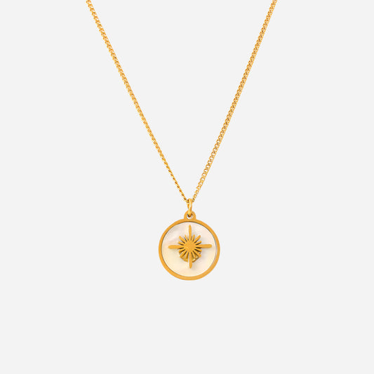 Collar de lujo retro con conchas estrelladas