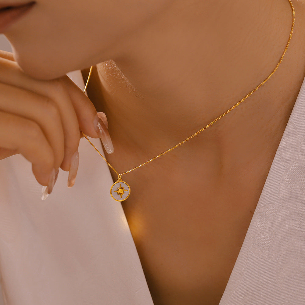 Collar de lujo retro con conchas estrelladas
