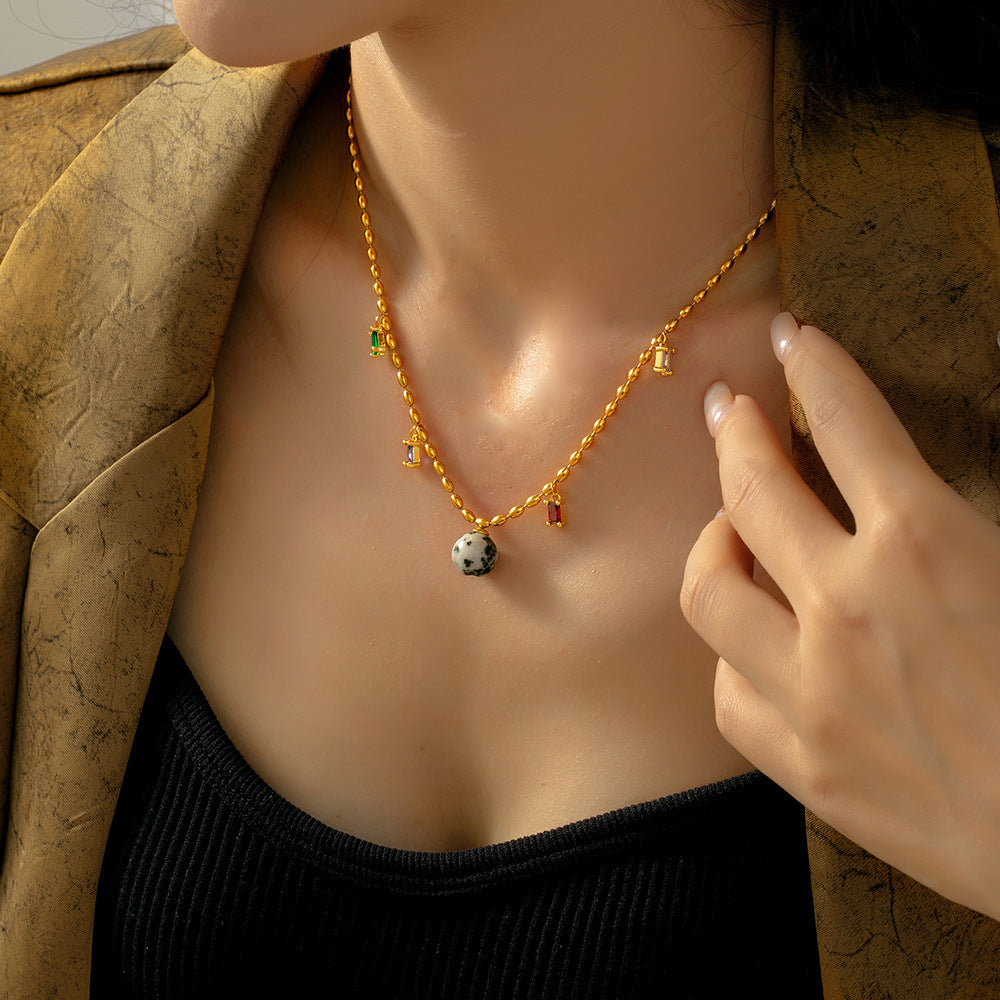 Collar de acero inoxidable con colgante de piedra natural