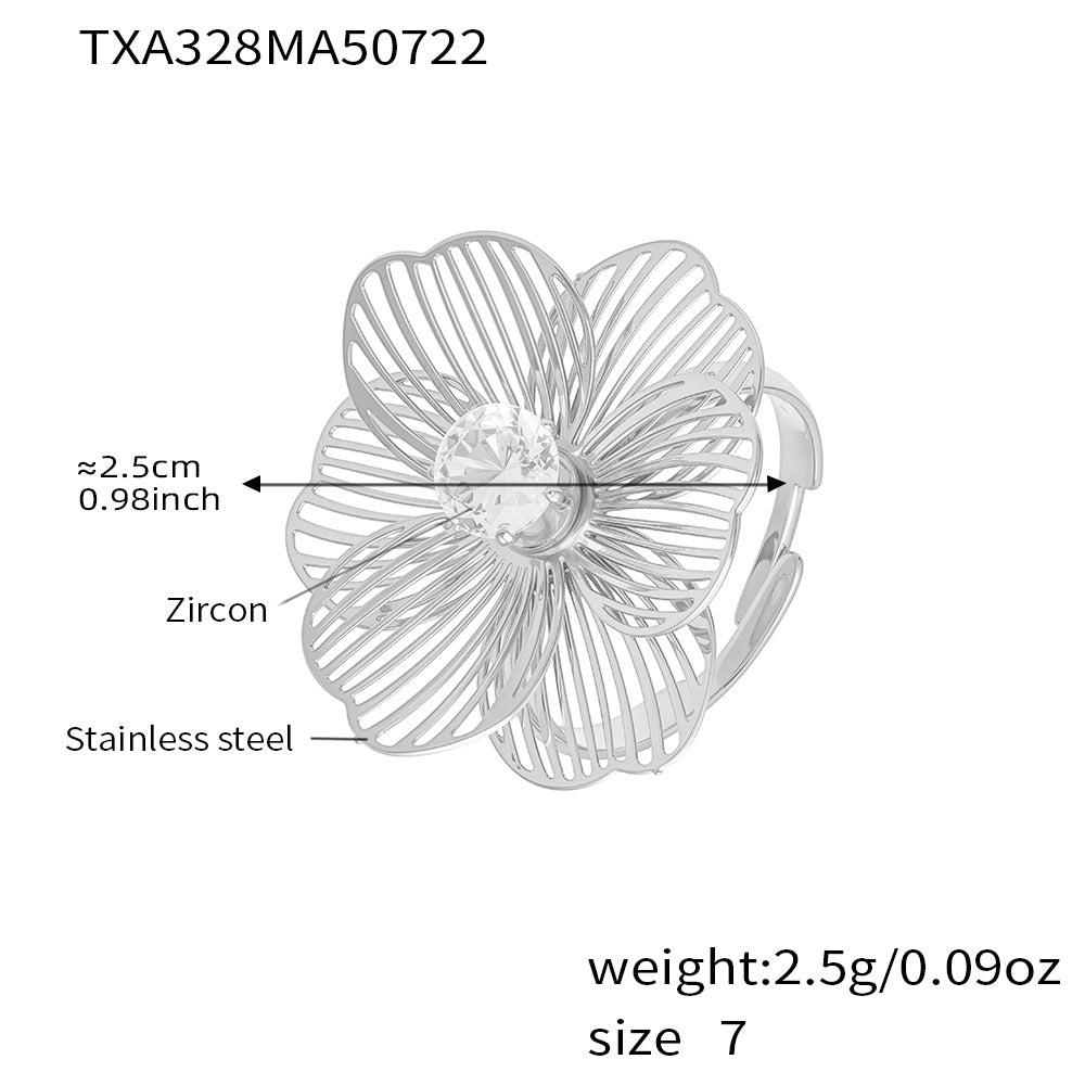 Anillo de acero inoxidable con borla de flor de circonita