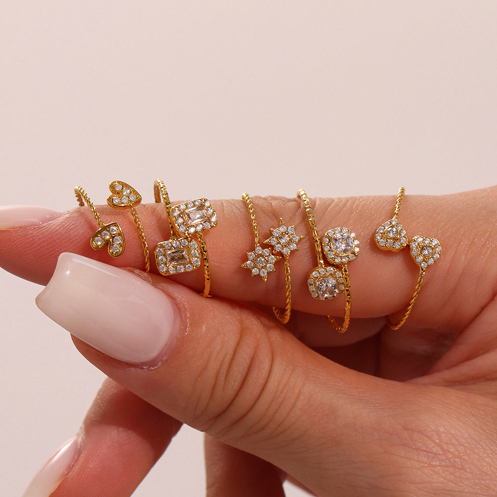 Anillos de acero inoxidable con circonita cúbica en forma de corazón