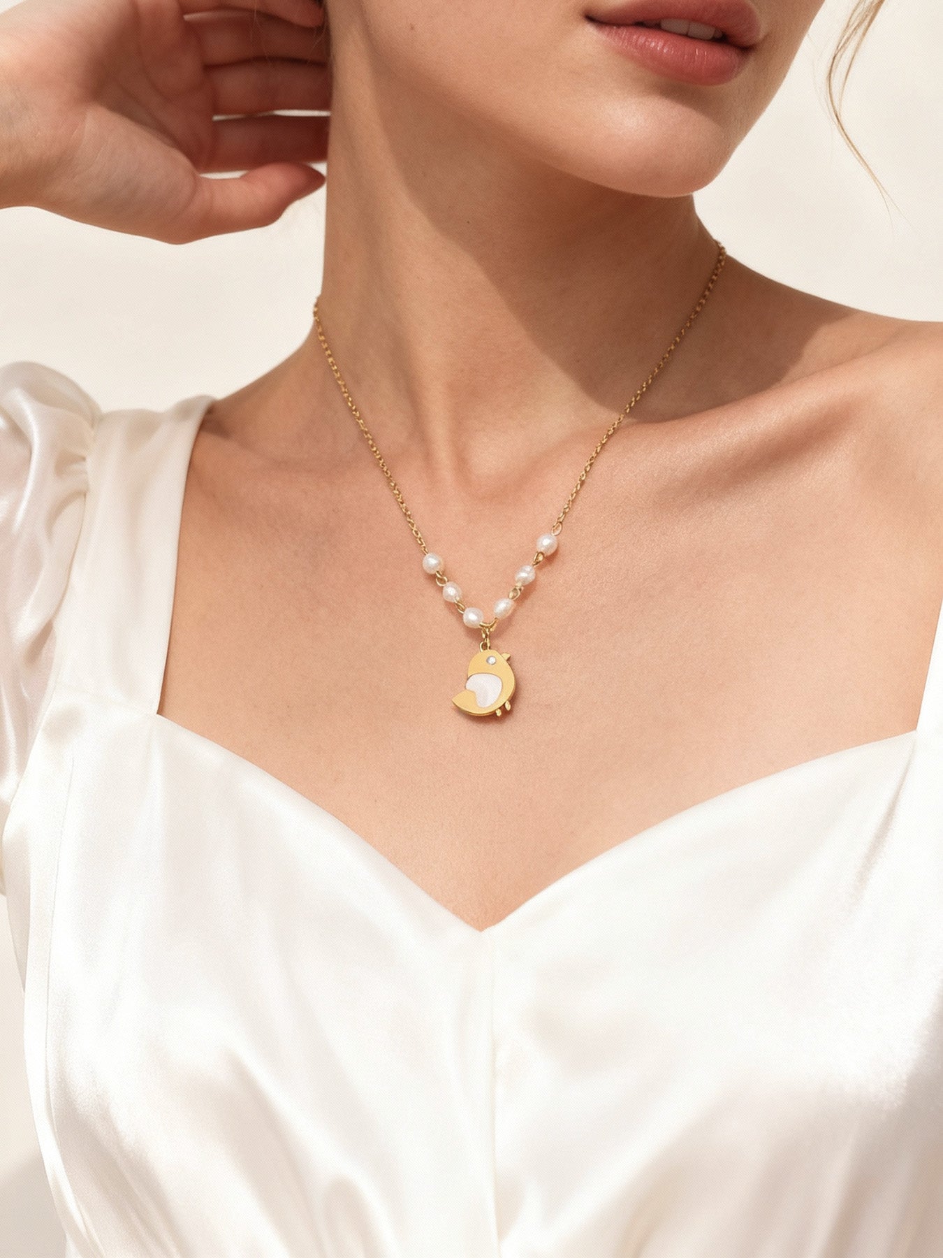Shell Chick Freshwater Pearl Necklace | Stainless Steel Cute Choker