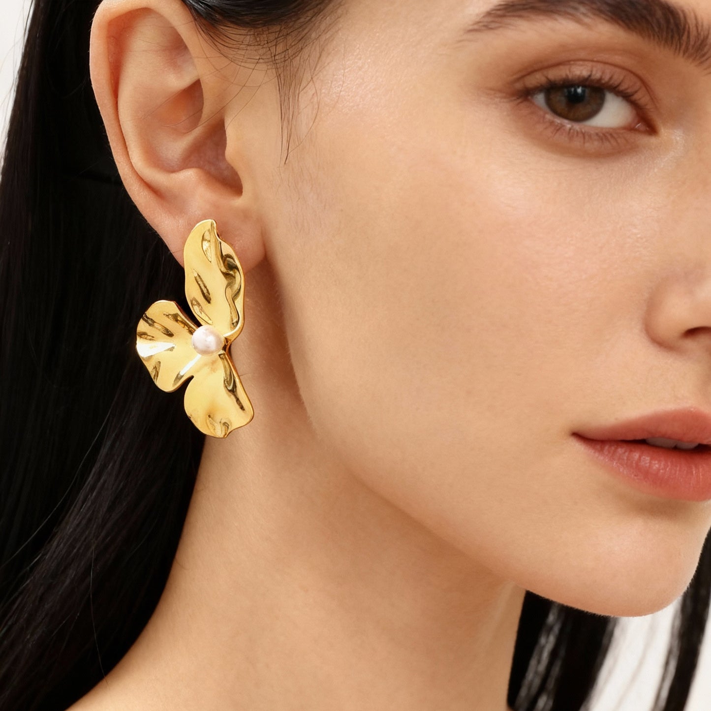 Shell Pearl Folded Petals Stainless Steel Stud Earrings
