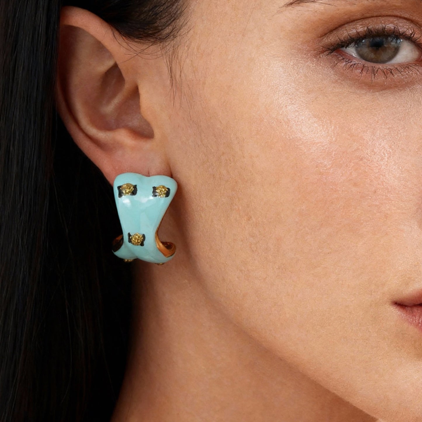 Pendientes esmaltados con peso