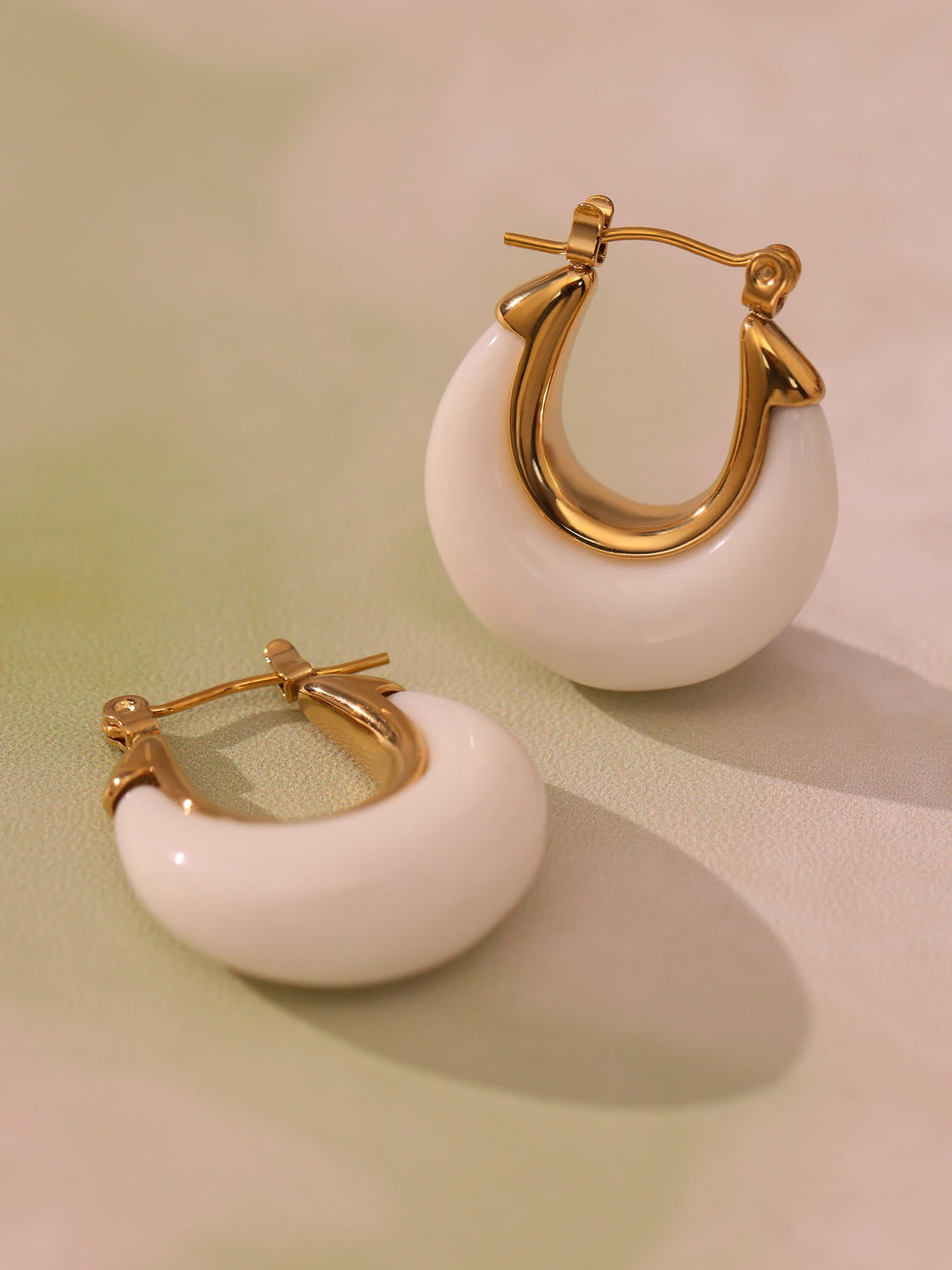 moonlit U-dream Earrings
